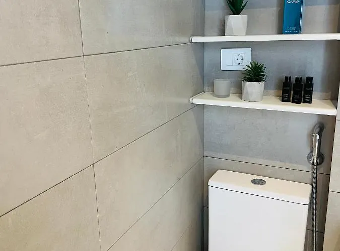 Top-apartment Near Yumbo *