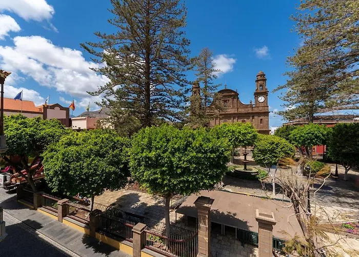 Top-apartment Near Yumbo *